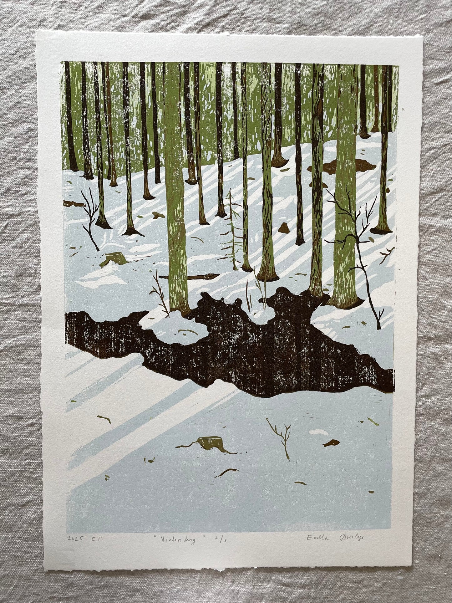 (Forhåndsbestilling) Vinterskog - Originalt reduksjonstrykk med 6 lag (linosnitt)