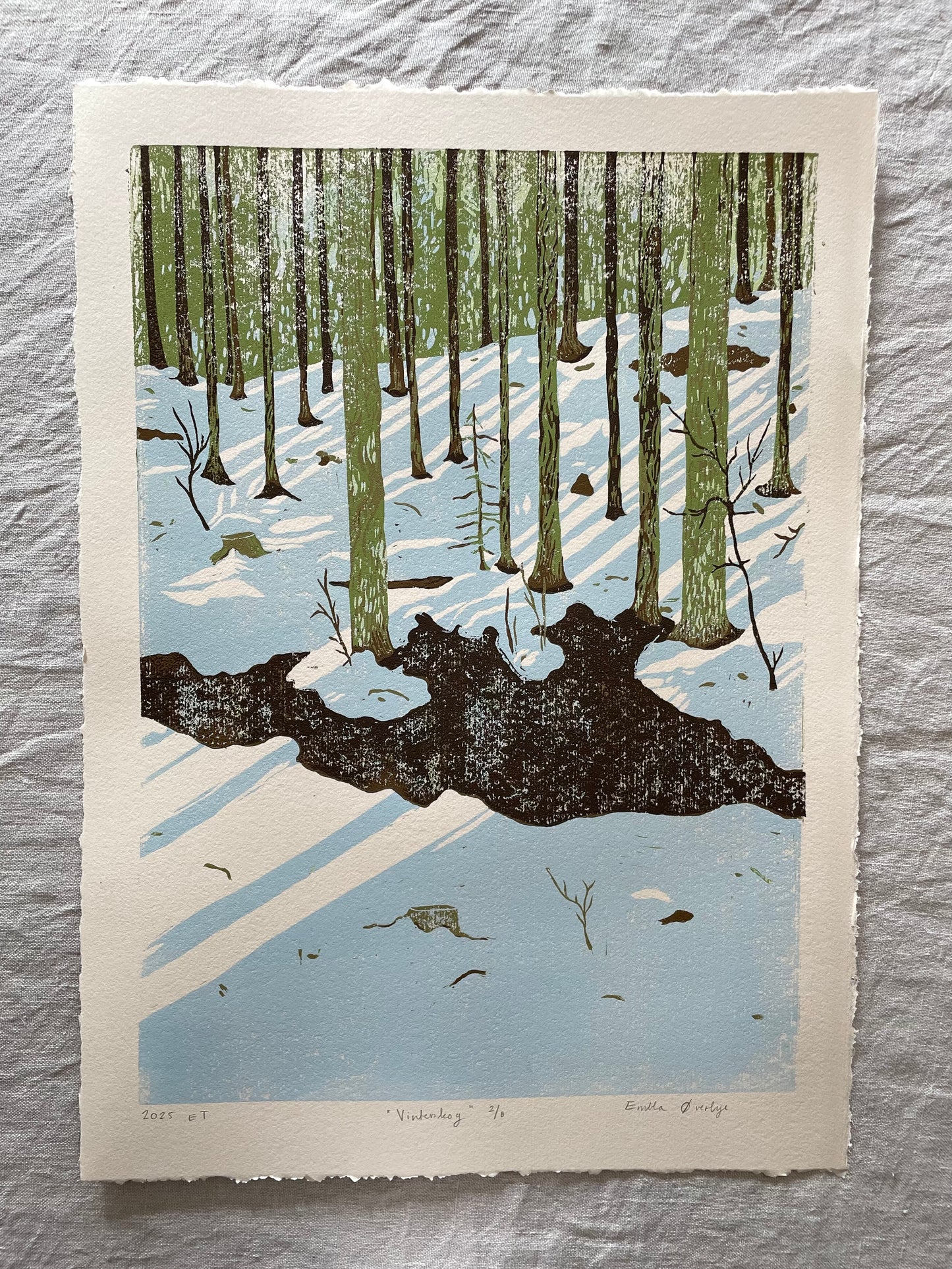 (Forhåndsbestilling) Vinterskog - Originalt reduksjonstrykk med 6 lag (linosnitt)