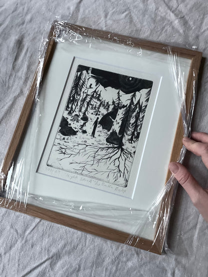 *Innrammet* Night Stroll - Originalt koldnålstrykk